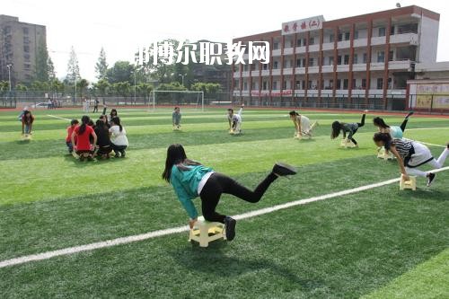 儀隴職業(yè)高級中學2020年報名條件、招生要求、招生對象