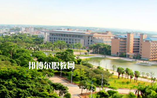 湛江理工職業(yè)學(xué)校2020年報名條件、招生要求、招生對象