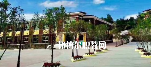 貴州航空工業(yè)技師學院烏當校區(qū)2020年報名條件、招生要求、招生對象