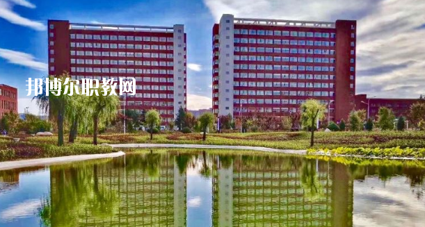 平?jīng)鲶w育運動學(xué)校2020年報名條件、招生要求、招生對象