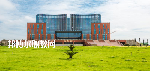 安順職業(yè)技術(shù)學(xué)院(中職部)2020年報(bào)名條件、招生要求、招生對(duì)象