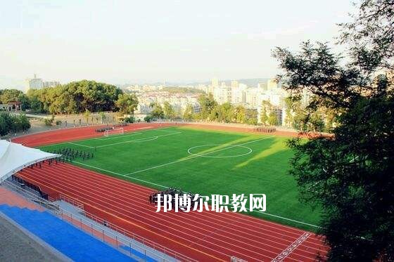 河南省經(jīng)濟技術(shù)中等職業(yè)學(xué)校2021年招生辦聯(lián)系電話