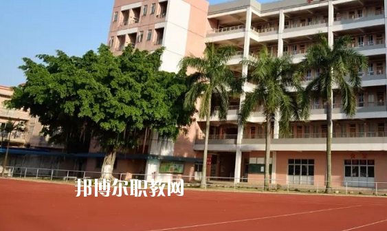 佛山順德區(qū)容桂職業(yè)技術(shù)學(xué)校2020年報(bào)名條件、招生要求、招生對(duì)象