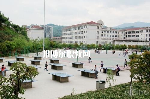 四川劍閣職業(yè)高級(jí)中學(xué)校2020年報(bào)名條件、招生要求、招生對(duì)象