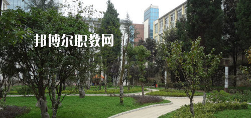 貴陽白云區(qū)職業(yè)技術(shù)學(xué)校怎么樣，好不好