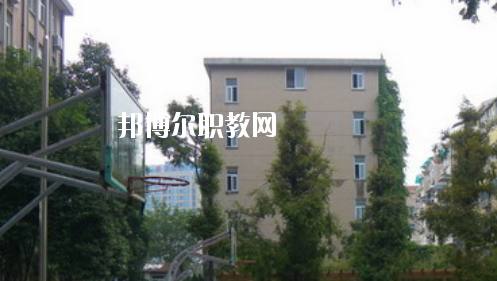 安徽2020年初中生可以學(xué)鐵路學(xué)校嗎