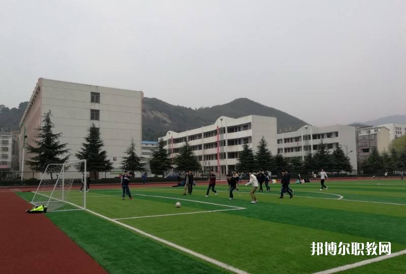 新縣職業(yè)高級(jí)中學(xué)2021年報(bào)名條件、招生要求、招生對(duì)象