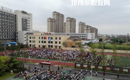 和縣機(jī)電工程學(xué)校2020年報(bào)名條件、招生要求、招生對(duì)象 