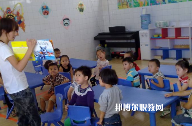 湖北2020年幼師學(xué)?？梢詫W(xué)什么