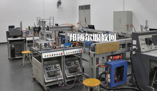 深圳第二高級技工學校2020年報名條件、招生要求、招生對象