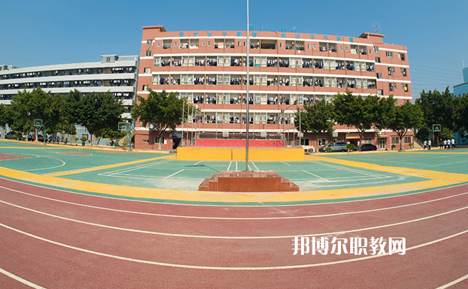 東莞育才職業(yè)技術學校怎么樣、好不好