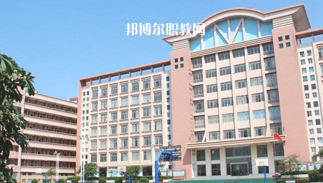 汕頭經(jīng)貿(mào)職業(yè)技術(shù)學(xué)校怎么樣、好不好