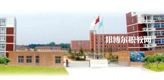 安慶市宜城科技學(xué)校怎么樣、好不好