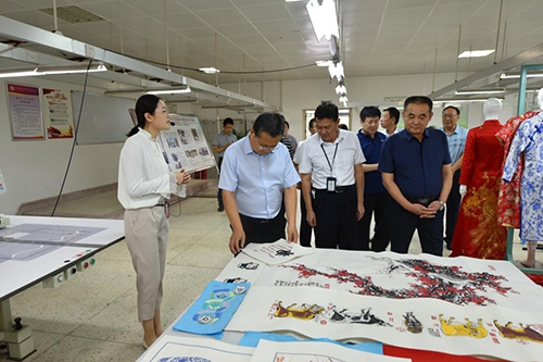 江蘇省連云港工貿(mào)高等職業(yè)技術(shù)學校2021年報名條件、招生要求、招生對象