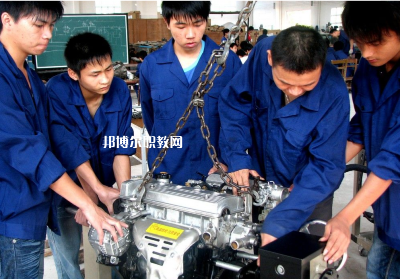 重慶2021年汽修學校都有哪些專業(yè)好
