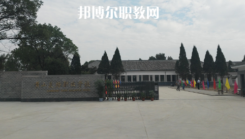 黃山炎培職業(yè)學校怎么樣、好不好