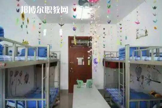 重慶知行衛(wèi)生學校2020年宿舍條件