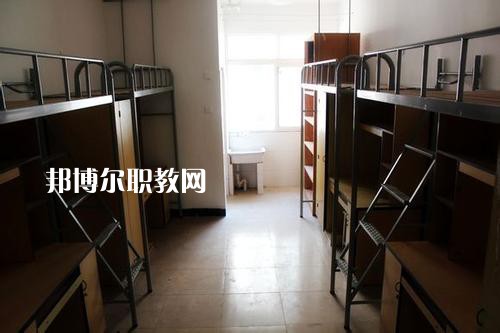 成都華大醫(yī)藥衛(wèi)生學校2021年招生錄取分數線