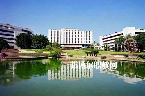 萬(wàn)源市第二職業(yè)高級(jí)中學(xué)2021年招生錄取分?jǐn)?shù)線(xiàn)