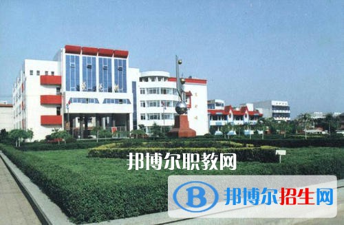潢川幼兒師范學(xué)校2021年報(bào)名條件、招生要求、招生對(duì)象