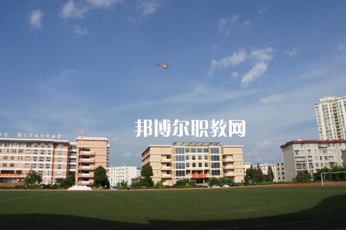 曲靖麒麟職業(yè)技術(shù)學(xué)校2021年報(bào)名條件、招生要求、招生對(duì)象