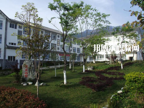 昆明醫(yī)藥職業(yè)技術學校地址在哪里