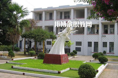 思茅衛(wèi)生學(xué)校怎么樣。好不好