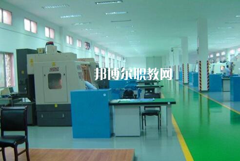 雅安航空工業(yè)聯(lián)合技工學(xué)校怎么樣、好不好