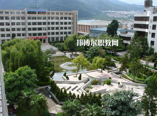 大理衛(wèi)生學校網(wǎng)站網(wǎng)址