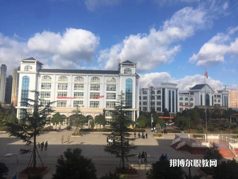 曲靖師宗職業(yè)技術(shù)學(xué)校2021年報(bào)名條件、招生要求、招生對(duì)象