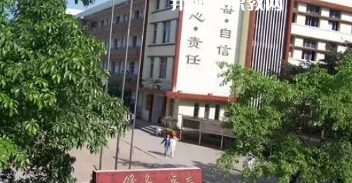 自貢市龍錦職業(yè)技術學校怎么樣、好不好