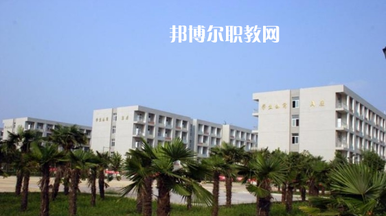 云南夏蒙衛(wèi)生學(xué)校2021年報名條件、招生要求、招生對象