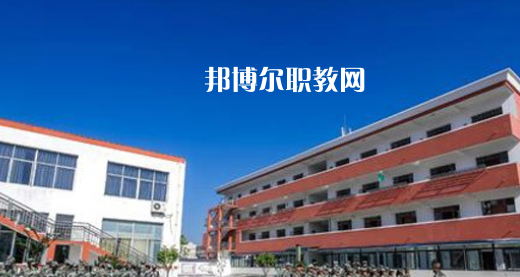太湖縣技工學(xué)校2021年報(bào)名條件、招生要求、招生對(duì)象 