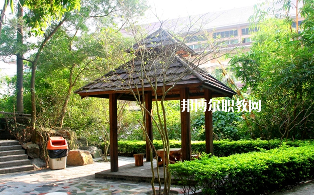 石家莊2021年上中?？梢钥即髮W(xué)嗎