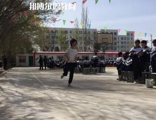 會寧現(xiàn)代科技職業(yè)學(xué)校2022年報名條件、招生要求、招生對象 