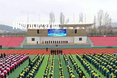 臨夏州民族學(xué)校2022年報(bào)名條件、招生要求、招生對象