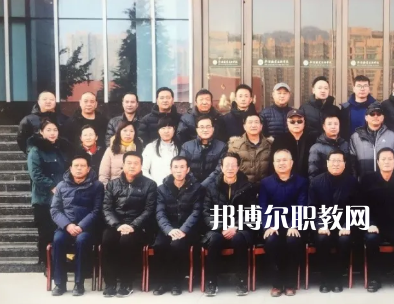 平?jīng)鲶w育運(yùn)動(dòng)學(xué)校2022年報(bào)名條件、招生要求、招生對(duì)象 