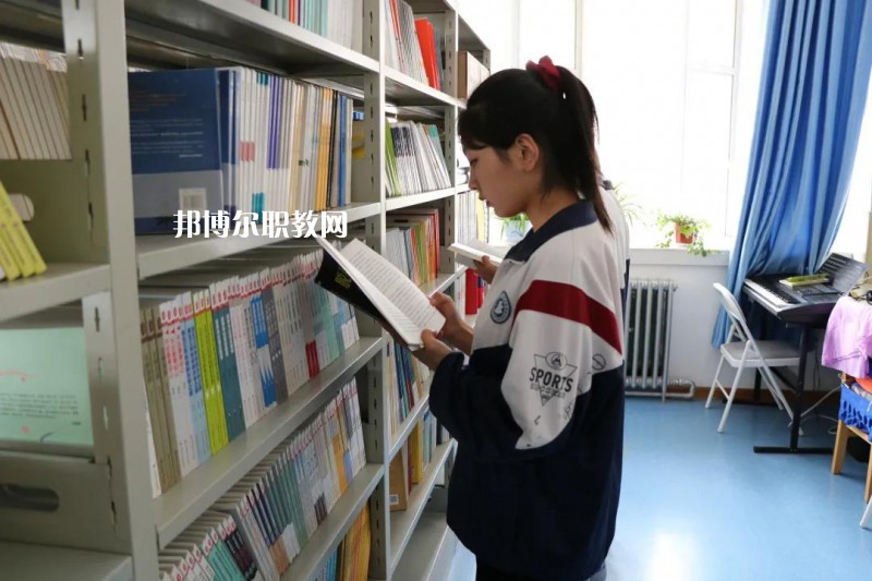 靖遠職業(yè)教育中心2022年報名條件、招生要求、招生對象