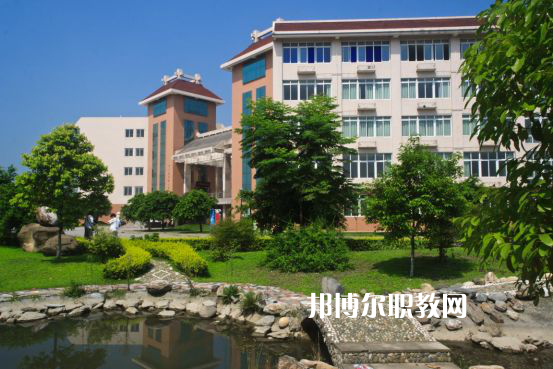 重慶五里店職業(yè)中學(xué)2022年報(bào)名條件、招生要求、招生對(duì)象 