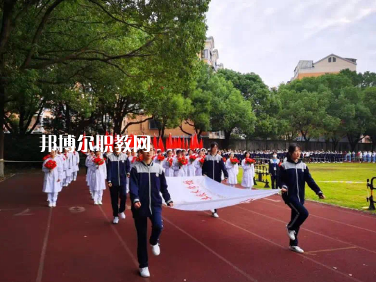 無錫衛(wèi)生高等職業(yè)技術(shù)學校2022報名條件、招生要求、招生對象