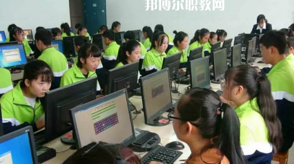 甘肅寧縣職業(yè)中等專業(yè)學(xué)校怎么樣、好不好