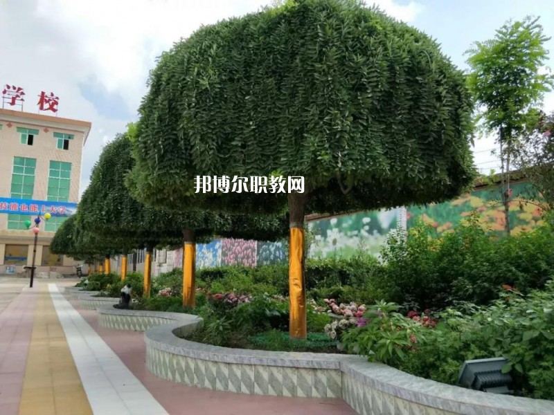 甘肅新世紀(jì)科技技工學(xué)校2022年學(xué)費(fèi)、收費(fèi)多少