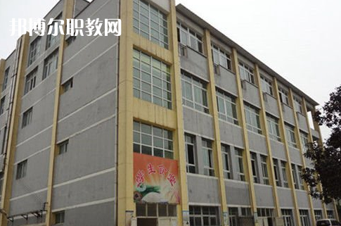 貴陽白云區(qū)職業(yè)技術(shù)學(xué)校2022年報(bào)名條件、招生要求、招生對(duì)象