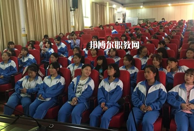 貴陽(yáng)市經(jīng)濟(jì)貿(mào)易中等專業(yè)學(xué)校網(wǎng)站網(wǎng)址