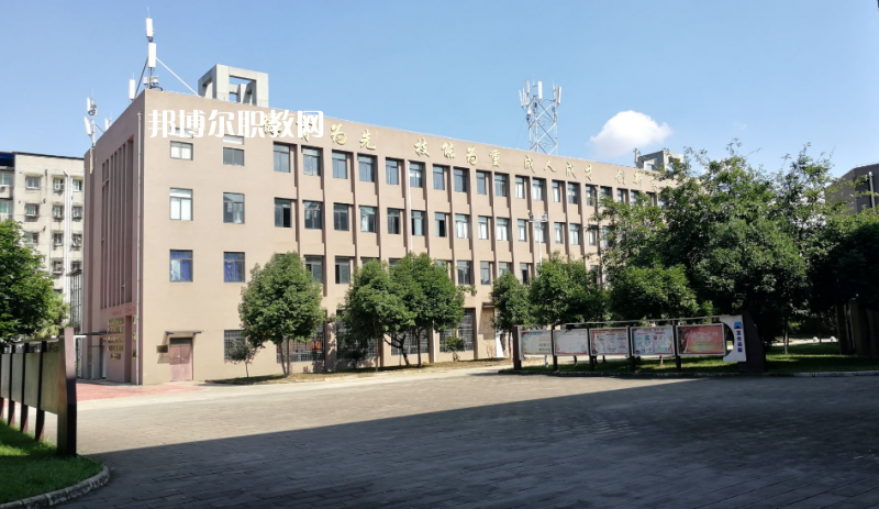 德陽安裝技師學(xué)院2022年報(bào)名條件、招生要求、招生對象