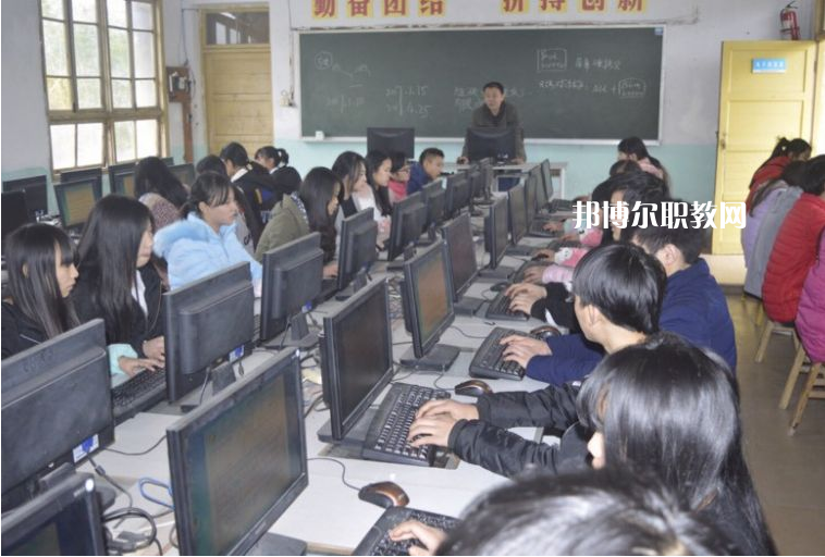 重慶綦江職業(yè)技術(shù)學(xué)校2022年報(bào)名條件、招生要求、招生對(duì)象