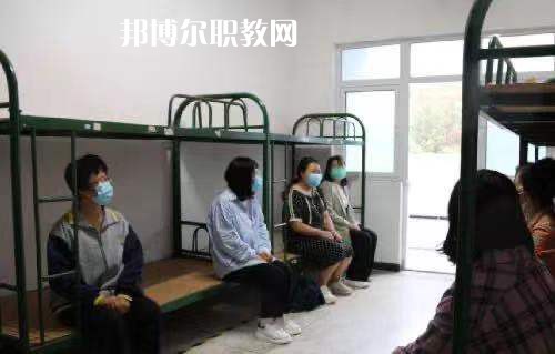 江蘇豐縣中等專(zhuān)業(yè)學(xué)校2022年宿舍條件