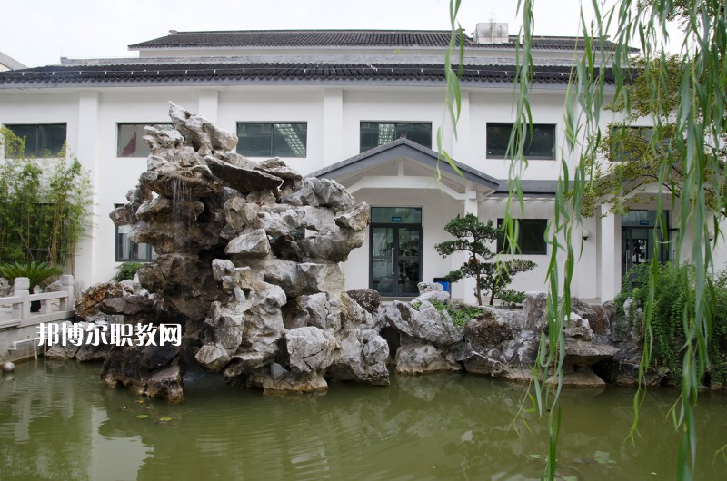 蘇州市藝術(shù)學(xué)校2022年報(bào)名條件、招生要求、招生對(duì)象