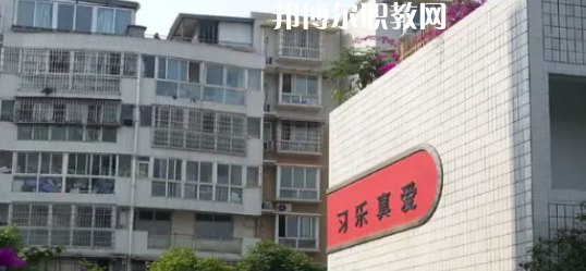 天府成人中等專業(yè)學(xué)校2022年報(bào)名條件、招生要求、招生對(duì)象