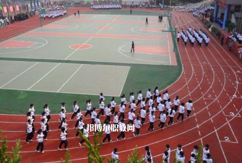 重慶巫溪縣職業(yè)教育中心2022年報(bào)名條件、招生要求、招生對(duì)象